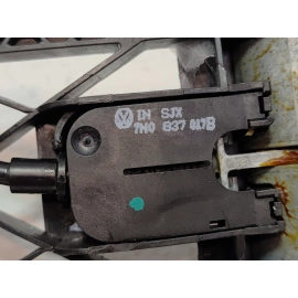 2018-2025 VOLKSWAGEN ATLAS REAR RIGHT OR LEFT SIDE EXTERIOR DOOR HANDLE BASE OEM