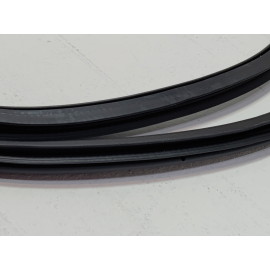 2018-2025 VOLKSWAGEN ATLAS REAR LEFT SIDE DOOR BODY WEATHERSTRIP INNER SEAL OEM