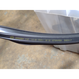 2018-2025 VOLKSWAGEN ATLAS REAR DRIVER DOOR WINDOW GLASS RUN CHANNEL SEAL OEM