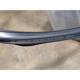2018-2025 VOLKSWAGEN ATLAS REAR DRIVER DOOR WINDOW GLASS RUN CHANNEL SEAL OEM