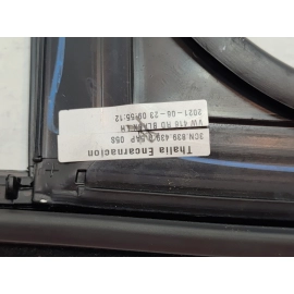 2018-2025 VOLKSWAGEN ATLAS REAR DRIVER DOOR WINDOW GLASS RUN CHANNEL SEAL OEM