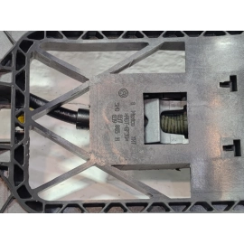 2018-2025 VOLKSWAGEN ATLAS REAR LEFT OR RIGHT SIDE EXTERIOR DOOR HANDLE BASE OEM