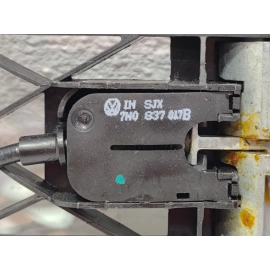 2018-2025 VOLKSWAGEN ATLAS REAR LEFT OR RIGHT SIDE EXTERIOR DOOR HANDLE BASE OEM