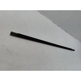 18-2025 VOLKSWAGEN ATLAS FRONT RIGHT PASSENGER SIDE DOOR WINDOW BELT MOLDING OEM