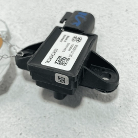 GENUINE 12-17 KIA RIO DOOR CRASH IMPACT CRASH SENSOR 95920-3X100 OEM