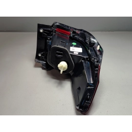 2021-2024 VOLKSWAGEN ATLAS REAR PASSENGER SIDE OUTER TAILLIGHT LED LAMP OEM