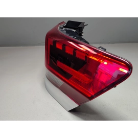 2021-2024 VOLKSWAGEN ATLAS REAR PASSENGER SIDE OUTER TAILLIGHT LED LAMP OEM