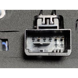 2021-2023 VOLKSWAGEN ATLAS REAR PASSENGER SIDE INNER TAIL LIGHT ASSEMBLY OEM