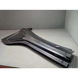 2020-2025 Volkswagen Atlas Front Left Driver Side Cowl Grille Cover OEM