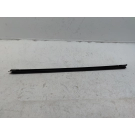 16-2021 HONDA CIVIC FRONT PASSENGER DOOR WINDOW INNER BELT WEATHERSTRIP SEAL OEM
