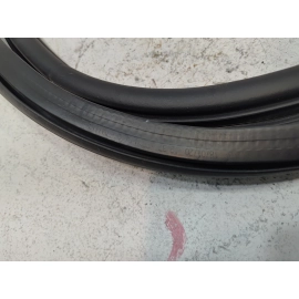 2018-2025 Volkswagen Atlas 	Front Passenger Door Body weatherstrip Seal OEM