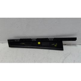 18-25 VOLKSWAGEN ATLAS REAR PASSENGER DOOR WINDOW B PILLAR APPLIQUE MOLDING OEM