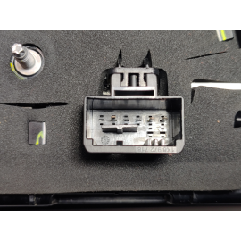 2021-2023 VOLKSWAGEN ATLAS REAR PASSENGER SIDE INNER TAIL LIGHT ASSEMBLY OEM