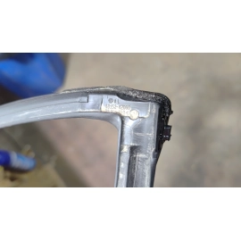 2019-2020 TOYOTA RAV4 REAR DRIVER SIDE DOOR WINDOW GLASS RUN CHANNEL SEAL OEM