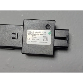 2020-2023 Volkswagen Atlas Console Rear Panel Outlet Power Port OEM