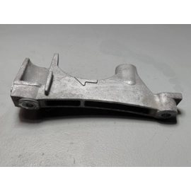 2020-2025 Toyota Highlander 2.5L Engine Passenger Side Mount Spacer Bracket OEM