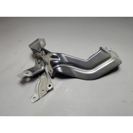 2018-2025 Volkswagen Atlas Front Right Passenger Fender Mount Bracket Set OEM