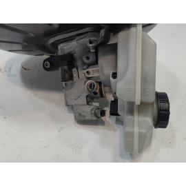 2018-2023 VOLKSWAGEN ATLAS BRAKE BOOSTER & MASTER CYLINDER & RESERVOIR OEM