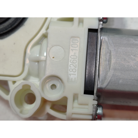 2019-2023 Volkswagen Arteon Front Right passenger Door Window Glass Motor OEM