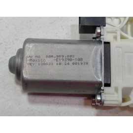 2019-2023 Volkswagen Arteon Front Right passenger Door Window Glass Motor OEM