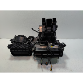 2018-23 Volkswagen Atlas SE Front HVAC AC Climate Heater Blower Housing Box OEM