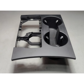 2018-2023 VOLKSWAGEN ATLAS CENTER CONSOLE DUAL CUPHOLDER CUP HOLDER OEM