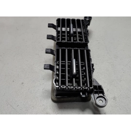 2018-2023 VOLKSWAGEN ATLAS REAR CONSOLE AIR VENT AC GRILLE TRIM OEM