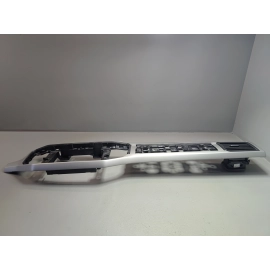 2019-2023 Volkswagen Atlas Dash Passenger Right Side Molding w/Air Grille OEM