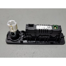 2020 - 2025 VOLKSWAGEN ATLAS CENTER CONSOLE DUAL USB ADAPTER PORT OEM