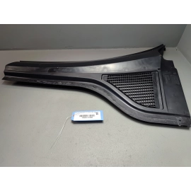 2020-2025 Volkswagen Atlas Front Right Passenger Side Cowl Grille Cover OEM