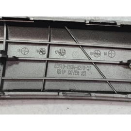 18-20 HONDA CIVIC COUPE PASSENGER SIDE INTERIOR DOOR PANEL PULL HANDLE COVER OEM