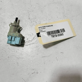 2010-2020 FORD FUSION  BRAKE PEDAL LIGHT LAMP SWITCH SENSOR OEM