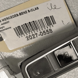 2007 - 2013 MERCEDES-BENZ W221 S550 Rear Left Driver Side Reading Light OEM