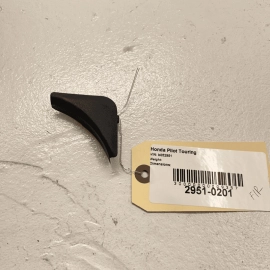 2016 - 2021 HONDA PILOT REAR RIGHT PASSENGER DOOR CENTER CORNER TRIM GARNIS