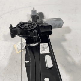 16-22 BMW X1 F48 REAR RIGHT PASSENGER SIDE DOOR WINDOW REGULATOR & MOTOR OE