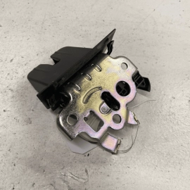 2015-2018 AUDI Q3 TRUNK LATCH GATE LOCK ASSEMBLY OEM