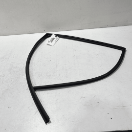 REAR LEFT DRIVER SIDE DOOR WINDOW GLASS RUN CHANNEL OEM 2016-20 ACURA TLX A