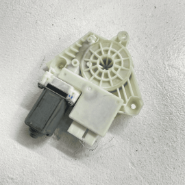 VOLKSWAGEN JETTA 2019 - 2021 REAR LEFT SIDE DOOR WINDOW REGULATOR MOTOR OEM