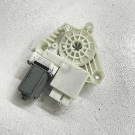 VOLKSWAGEN JETTA 2019 - 2021 REAR LEFT SIDE DOOR WINDOW REGULATOR MOTOR OEM
