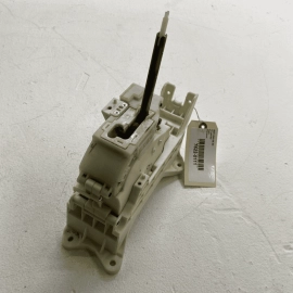 KIA K5 EX 2021 TRANSMISSION GEAR SHIFT SHIFTER SELECTOR LEVER OEM