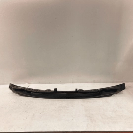 2016 – 2022 Bmw X1 F48 Windshield Wiper Vent Grille Panel Cover Trim OEM