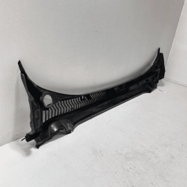 FORD FUSION SE 2013-2020 FRONT WINDSHIELD WIPER COWL VENT PANEL GRILLE OEM