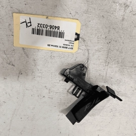 BMW X1 F48 2016-2023 FRONT DRIVER SIDE SKIRT ROCKER PANEL MOUNT BRACKET OEM