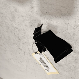 BMW X1 F48 2016-2023 FRONT DRIVER SIDE SKIRT ROCKER PANEL MOUNT BRACKET OEM