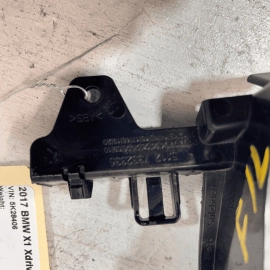 BMW X1 F48 2016-2023 FRONT DRIVER SIDE SKIRT ROCKER PANEL MOUNT BRACKET OEM