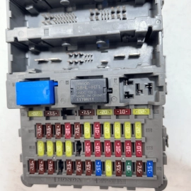 ACURA TLX TECHNO 2018-2020 CABIN POWER DISTRIBUTION FUSE RELAY BOX MODULE O