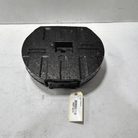 GMC Terrain 2018 - 2023 Spare Tire Wheel Jack Lift W/ Storage Box & Tools O