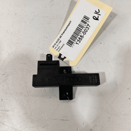 AUDI A6 Quattro 2012-2018 S6 REAR KEYLESS KEY LESS ENTRY ANTENNA MODULE UNI