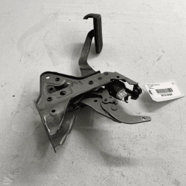 2018-2021 Toyota Camry LE FWD 2.5L Brake Stop Pedal Assembly OEM
