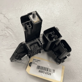 BMW M240xi F23 2020 430xi 440xi FRONT POSITIVE BATTERY TERMINAL DISTRIBUTOR